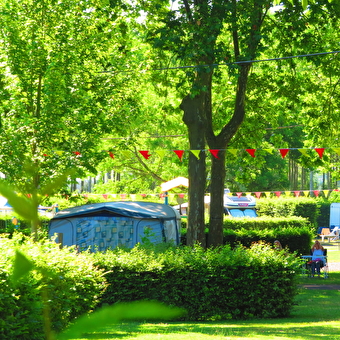 Aire de service camping-car - GRAY