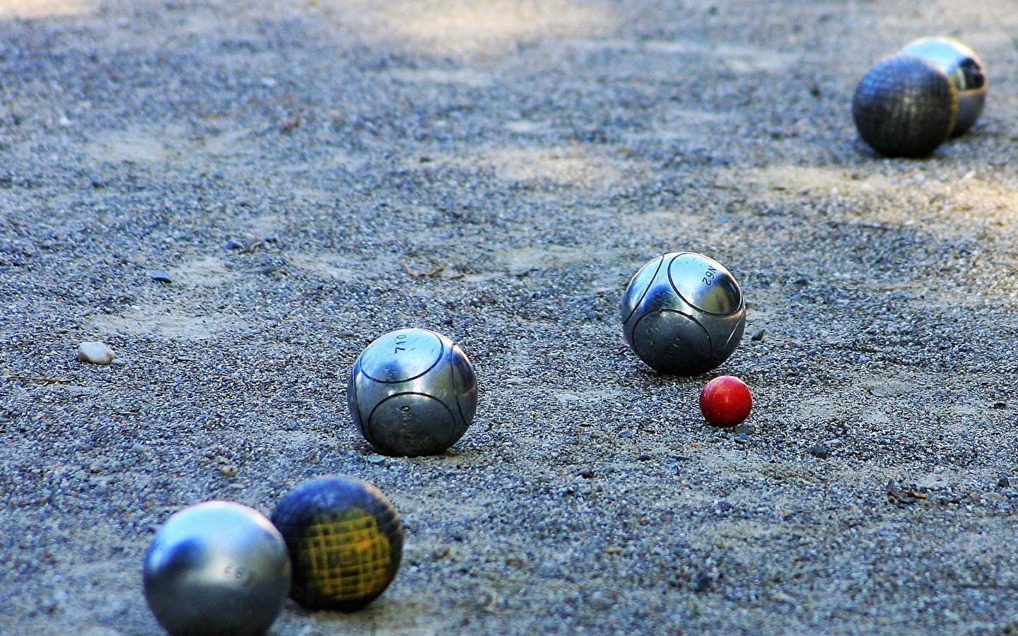 Concours de pétanque en doublettes
