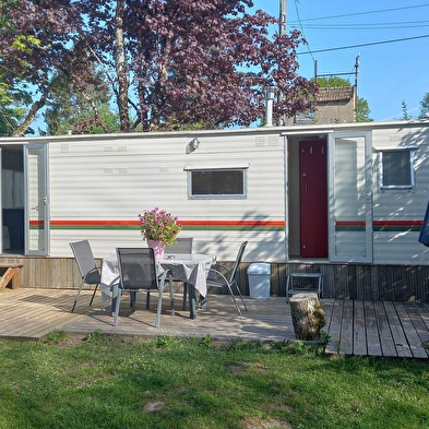 Camping de Lormes - l'Etang du Goulot