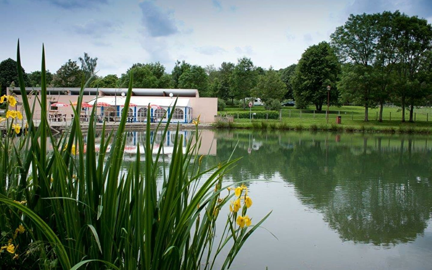Camping les Chaumes du Mont