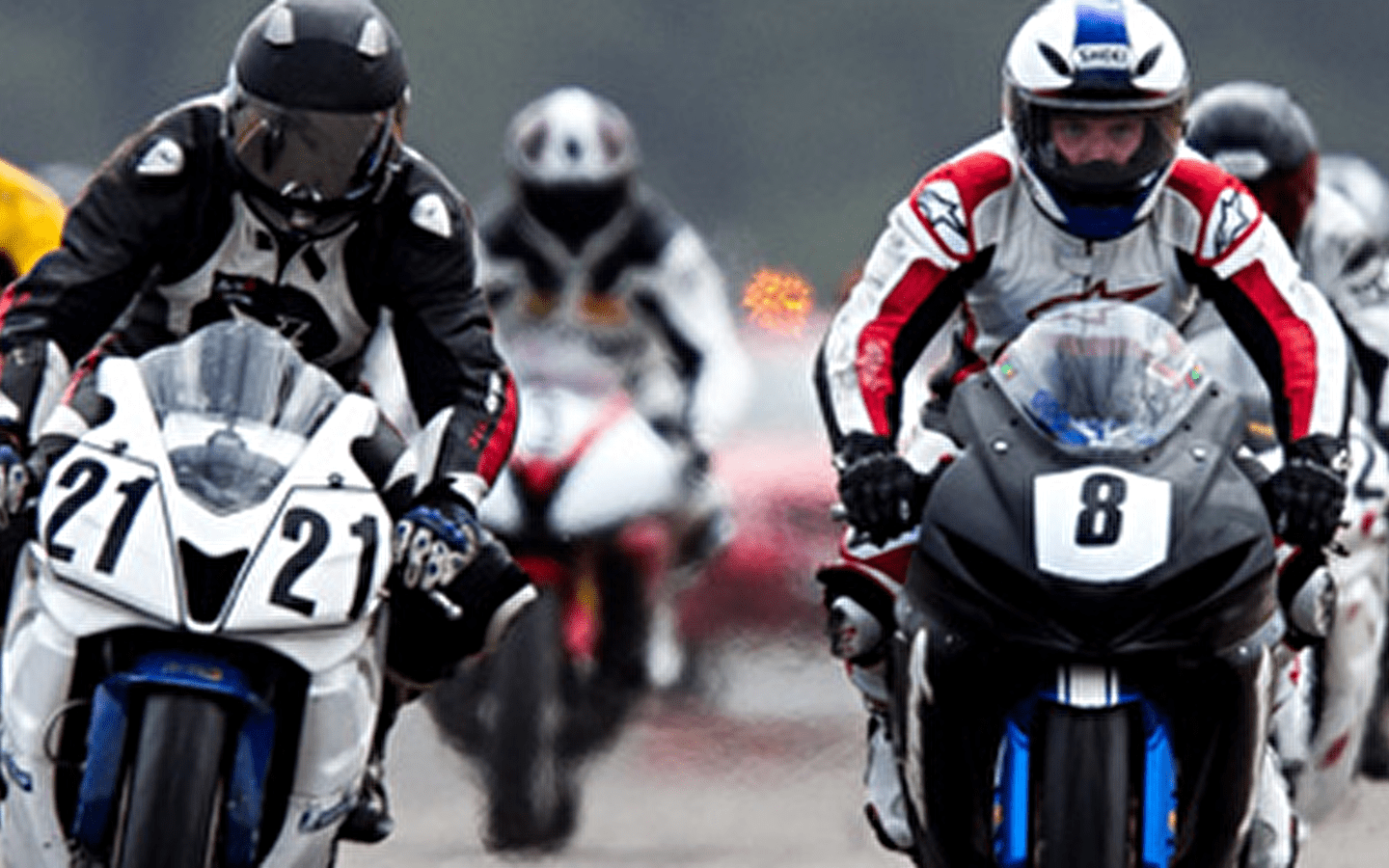 Ultimate Cup - Moto