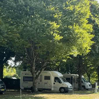 Aire de camping - DONZY