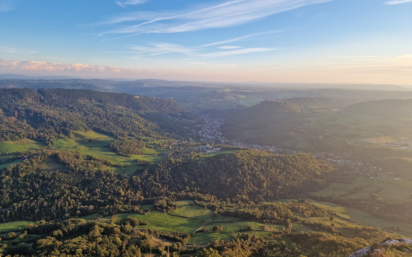 LE COEUR DU JURA EN TROIS SAVEURS : VIN, SEL ET COMTÉ