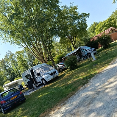 Camping-caravaning La Fontaine aux fées
