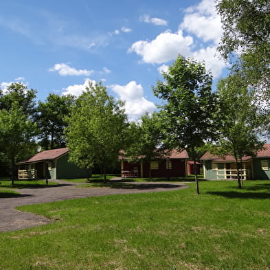 Bungalow 'campanule' camping la pierre