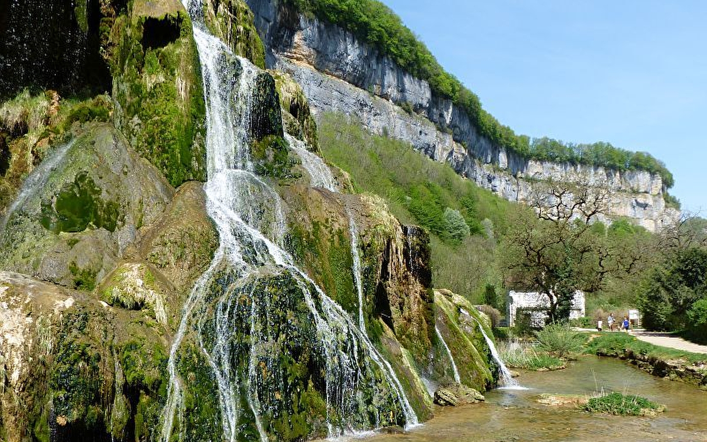 ESCAPADE DANS LE JURA